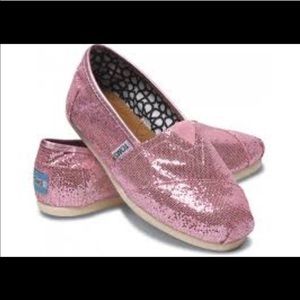 BRAND NEW DISCONTINUED PINK SPARKLY TOMS