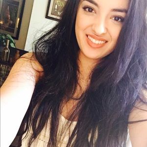 Meet your Posher, Kylee