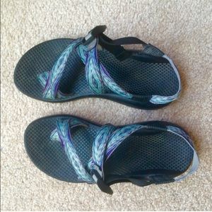 Chacos size 7