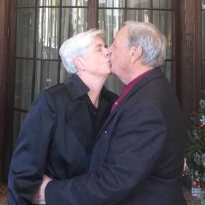 Meet your Posher, Loretta