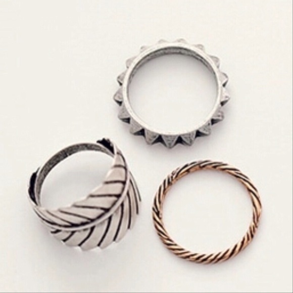 Boho Vintage 3 Piece Silver Leaf Ring