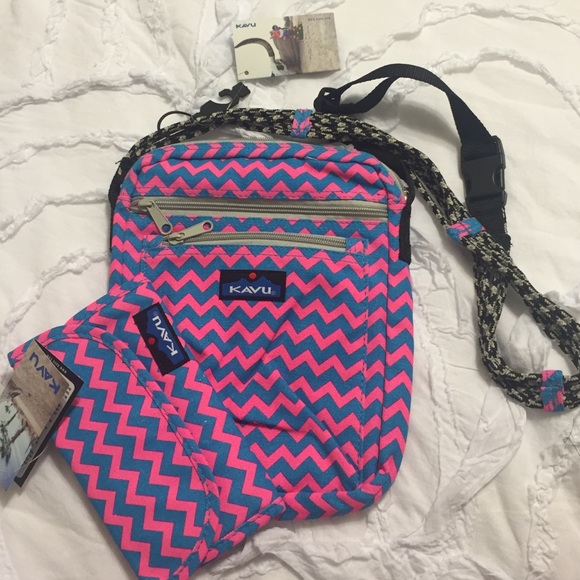 kavu zippit crossbody bag