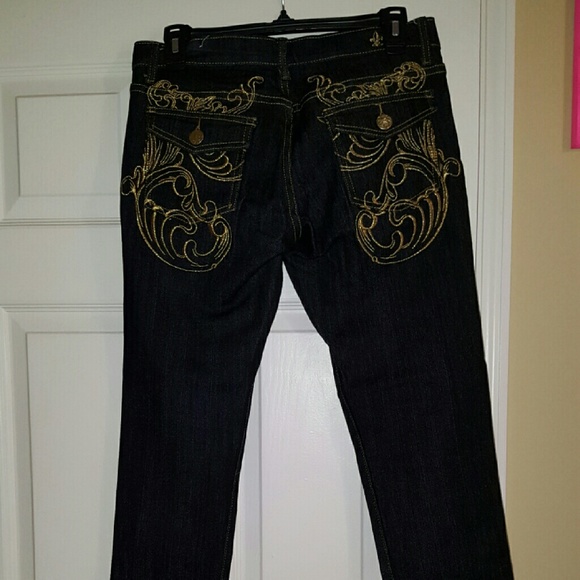 Jeans - Picture 3 of 3