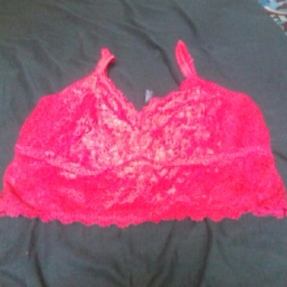 Red bra torrid