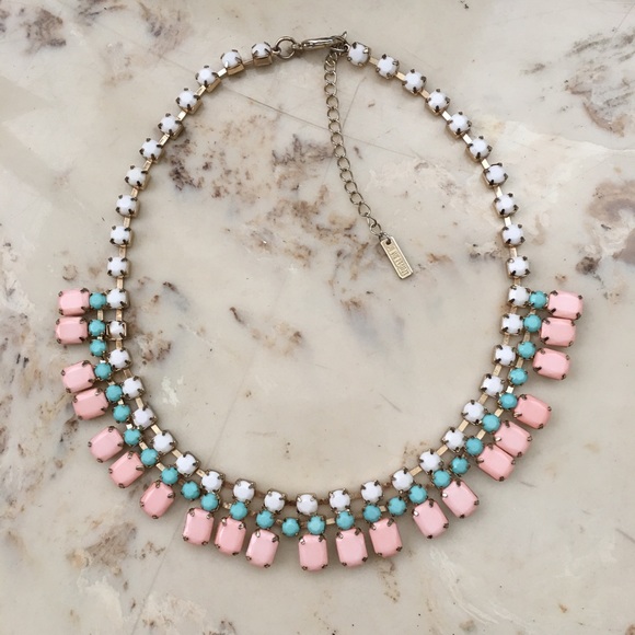 Super cute necklace !!