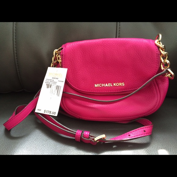 ⚡Just Reduce to Lowest Price⚡️NWT Michael Kors