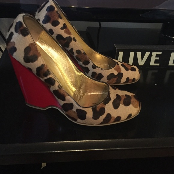 Authentic Giuseppe Zanotti leopard wedges. - Picture 1 of 4