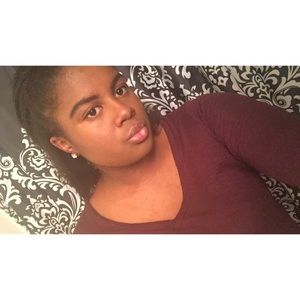 Meet your Posher, Lenel