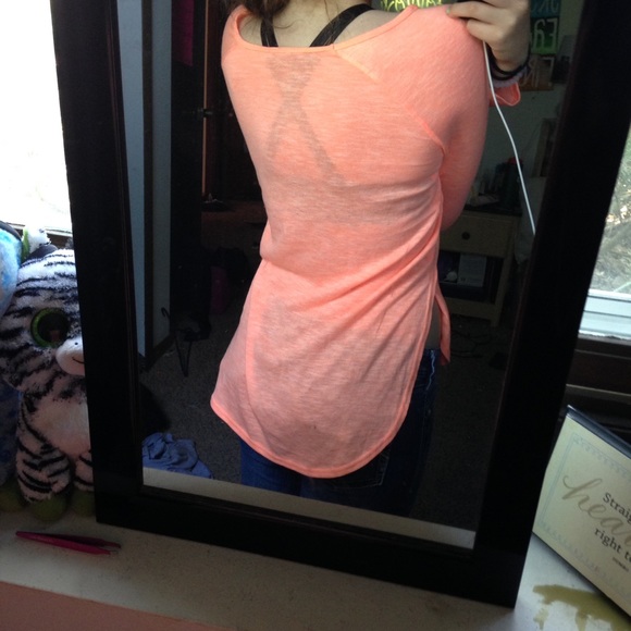 coral long sleeve - Picture 3 of 4