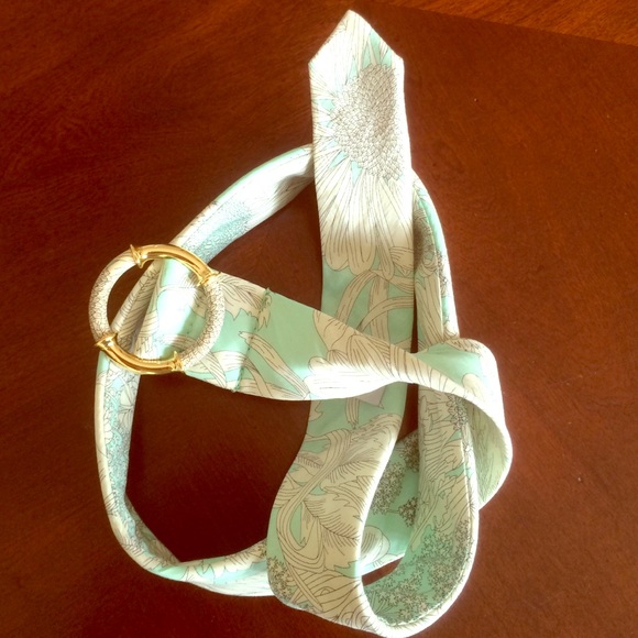Summery J. Crew belt