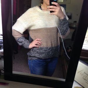 colour blocked sweater