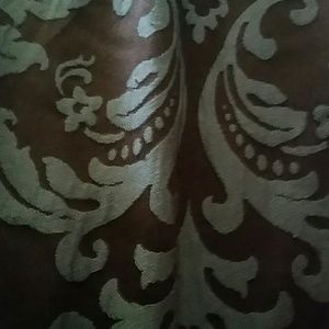 Meet your Posher, Arabela