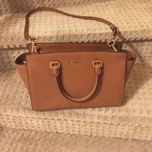 Authentic Michael kors purse