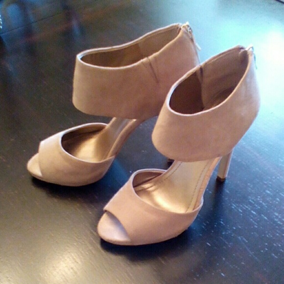 BCBG Shoes