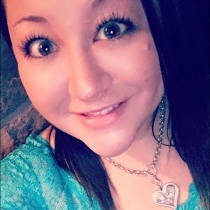 Meet your Posher, Jenifer