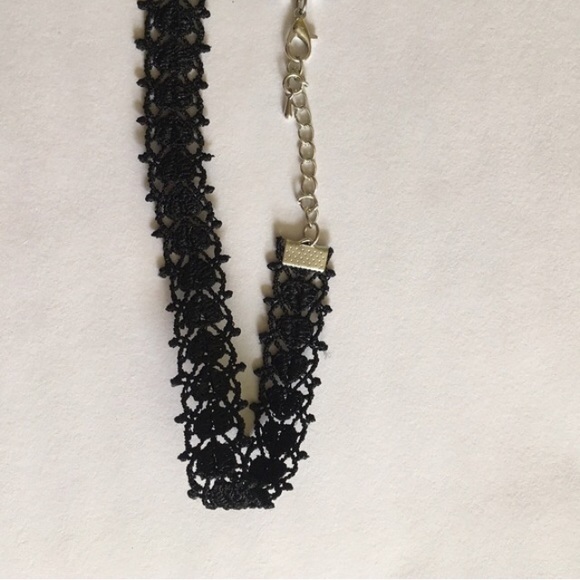 ONE LEFT ‼️ Black Lace Choker - Picture 3 of 4