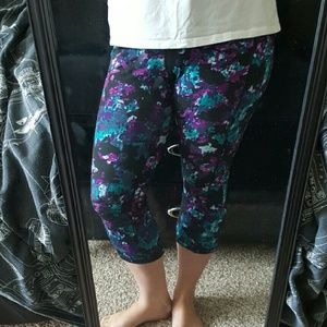 Old Navy Crop Active Wear Leggings
