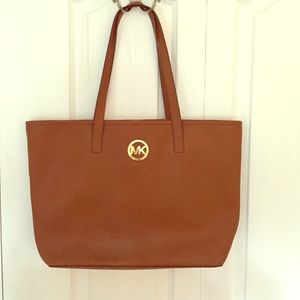 Michael Kors tote