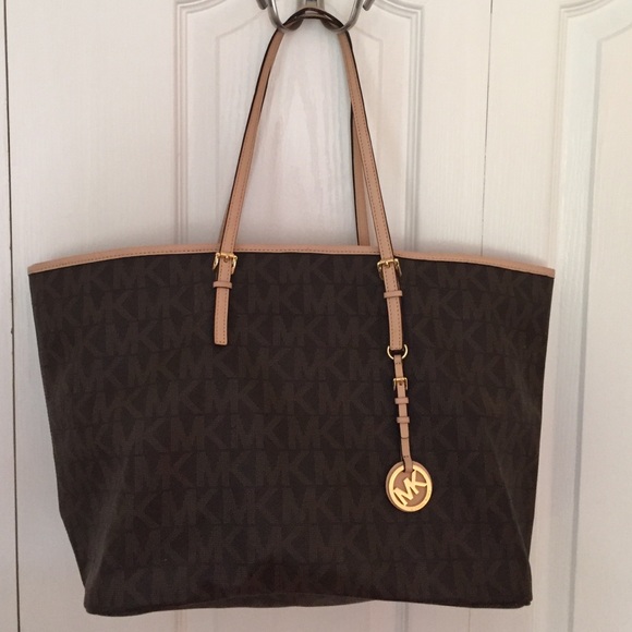 Michael Kors tote