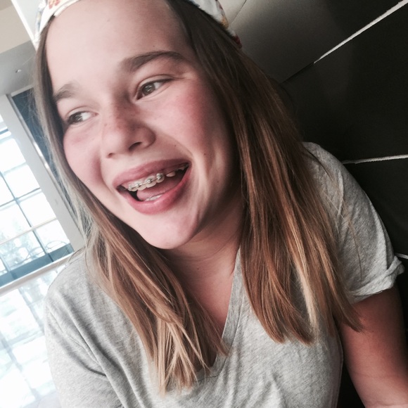 Meet your Posher, Bailey - Picture 1 of 1