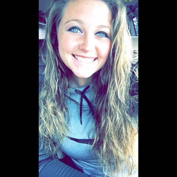 Meet your Posher, Skyler - Picture 1 of 1