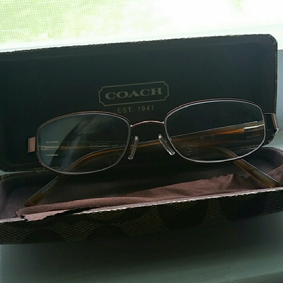 Coach Accessories - Coach Glasses with Case ✴ *finalprice*✴