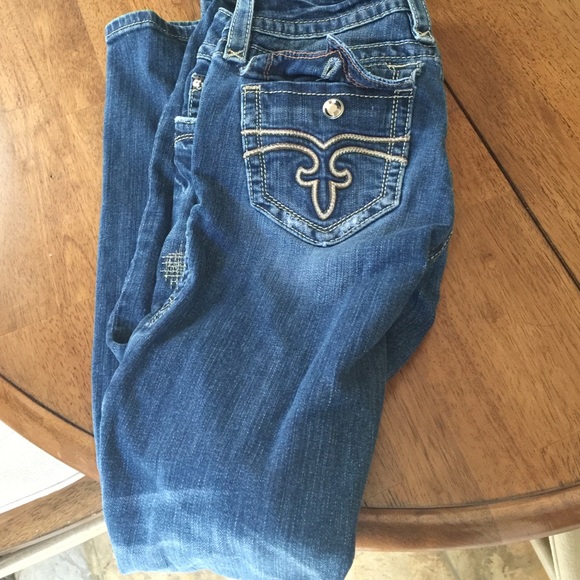 27 rock revival boot