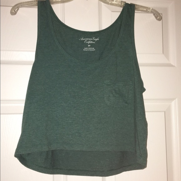 American Eagle crop top