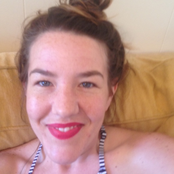Meet your Posher, Julie