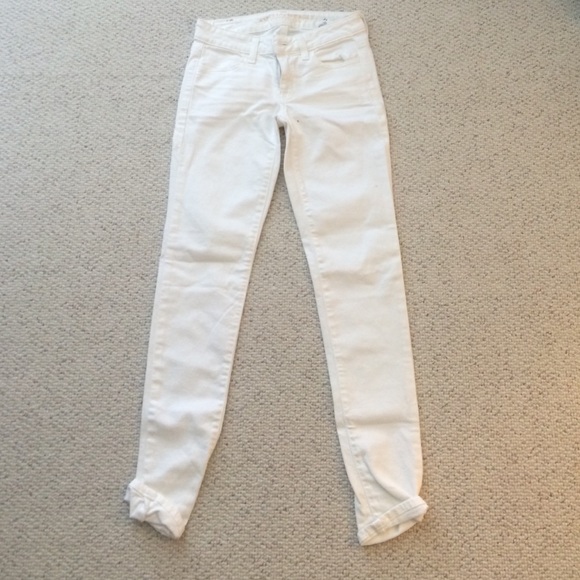 AE white skinny jeans