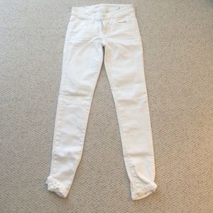AE white skinny jeans