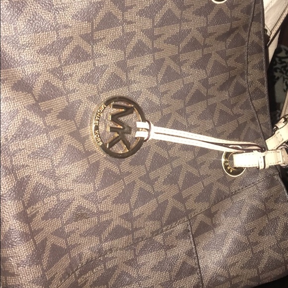 AUTHENTIC Michael Kors✨jet set brown leather purse