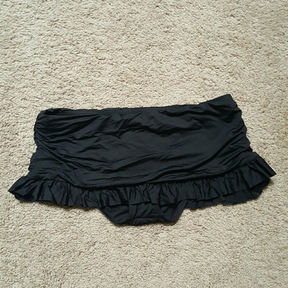 Black Skirted Bikini Bottom NWT med