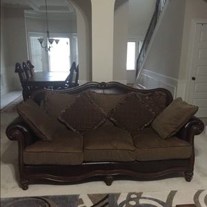 Meet your Posher, Jatin