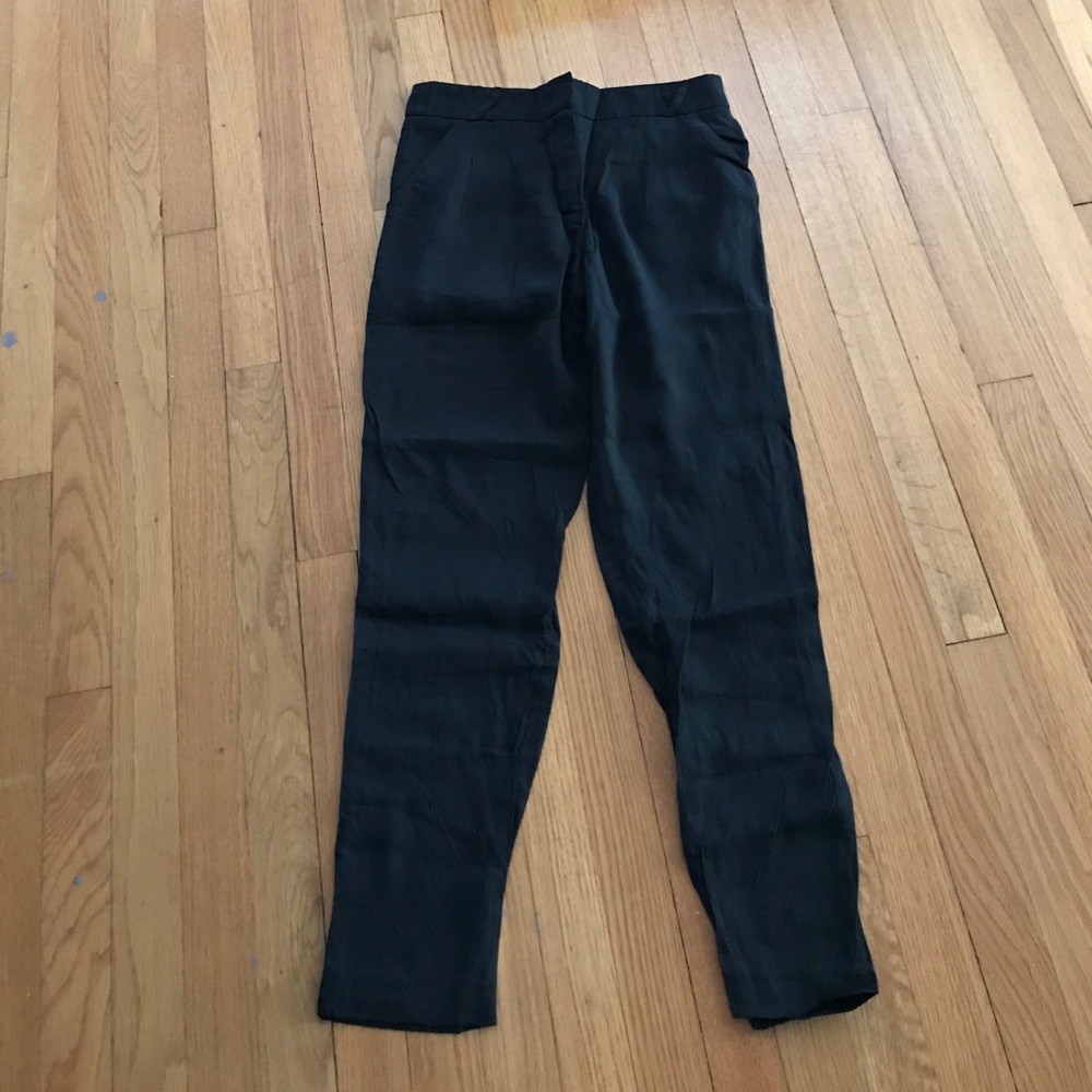 Forever 21 Black Dress Pants Slim Ankle Size Small