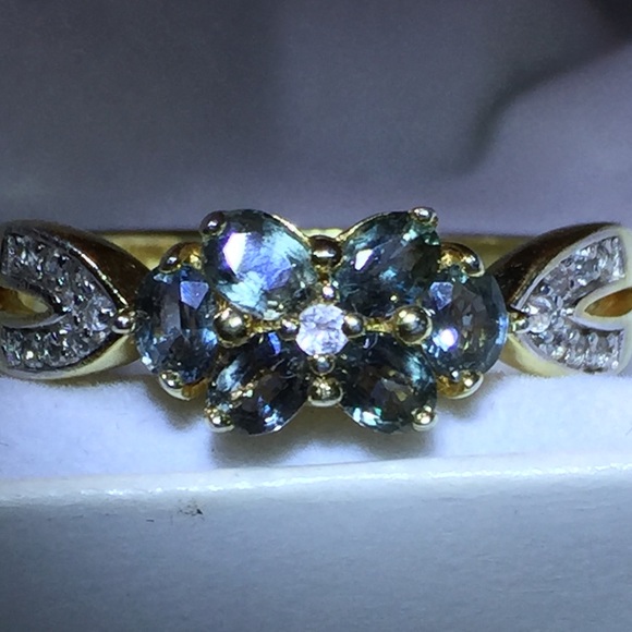 SOLD Color change Sapphire  925 SORRY ITEM IS SOLD - Picture 3 of 4