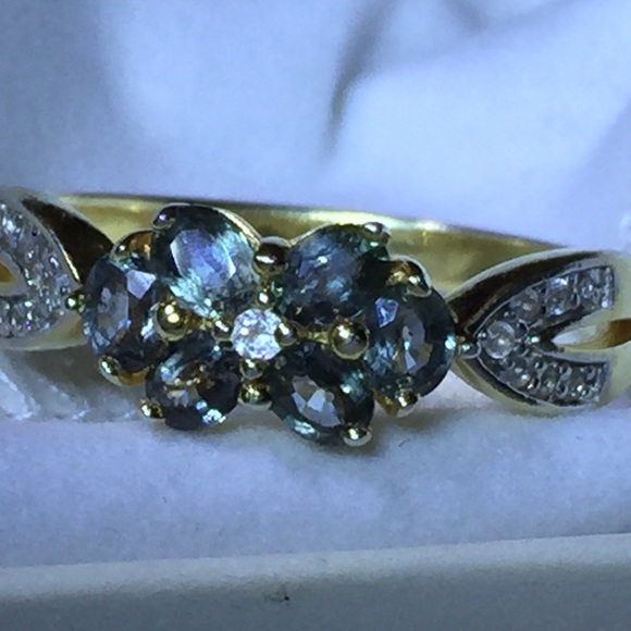 SOLD Color change Sapphire  925 SORRY ITEM IS SOLD - Picture 4 of 4