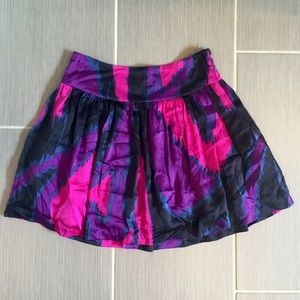 ❌DONATED❌ Bright Patterned 100% Silk Kensie Skirt