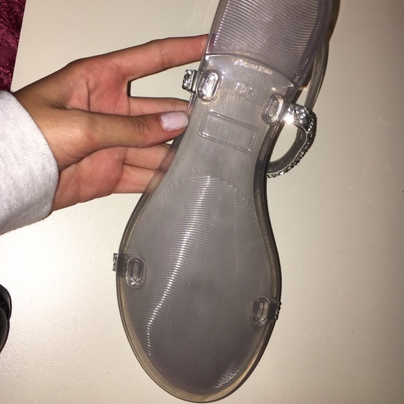 Sandals - Picture 3 of 4