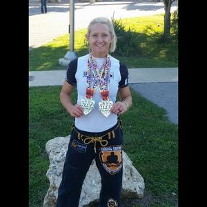 Meet your Posher, April