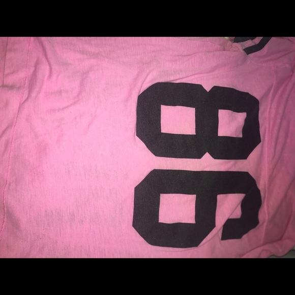 Victoria Secret PINK V-neck - Picture 3 of 3
