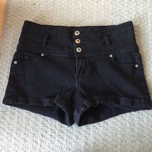 High wasted shorts