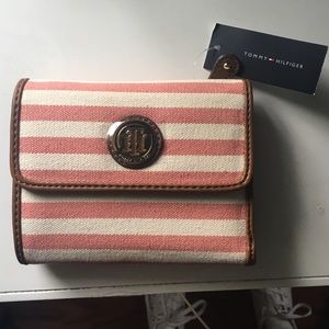 Unused Tommy Hilfiger wallet!