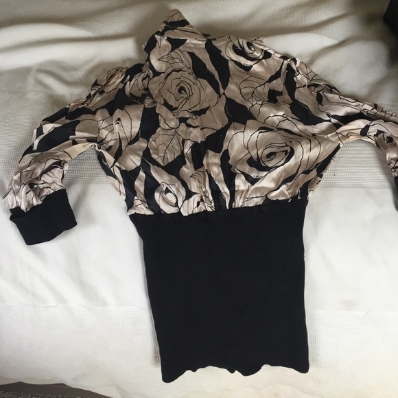 Light pink and black blouse - Picture 2 of 2