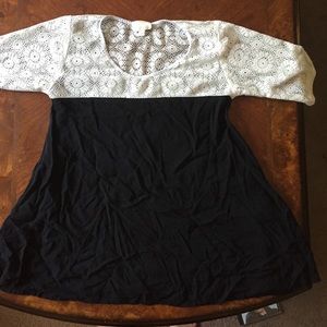 Crochet top with knit bottom