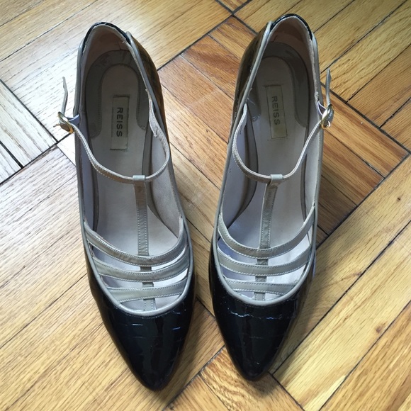 Reiss black & tan patent leather heels