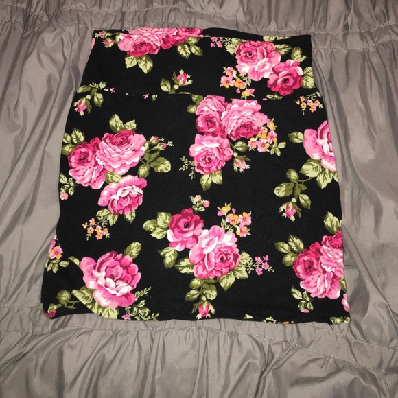 Floral pencil skirt - Picture 1 of 2