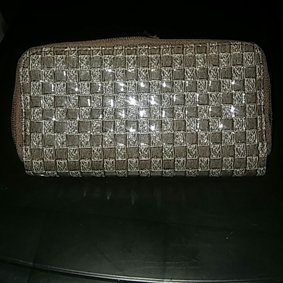 Lady's wallet - Picture 2 of 2