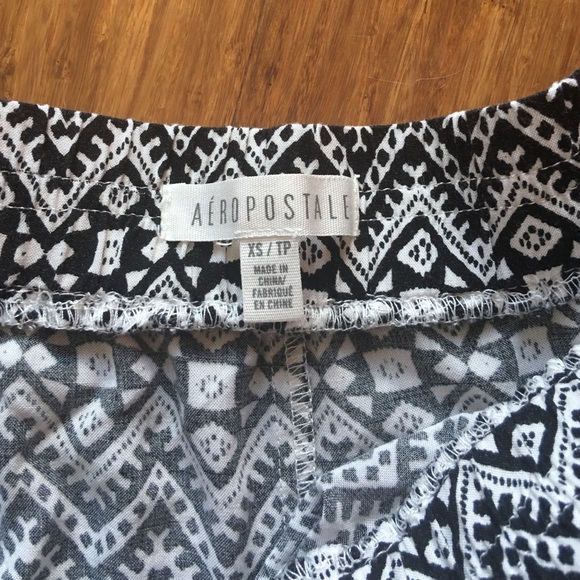 Aztec print shorts - Picture 3 of 3