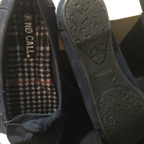 Shoes - Picture 2 of 3